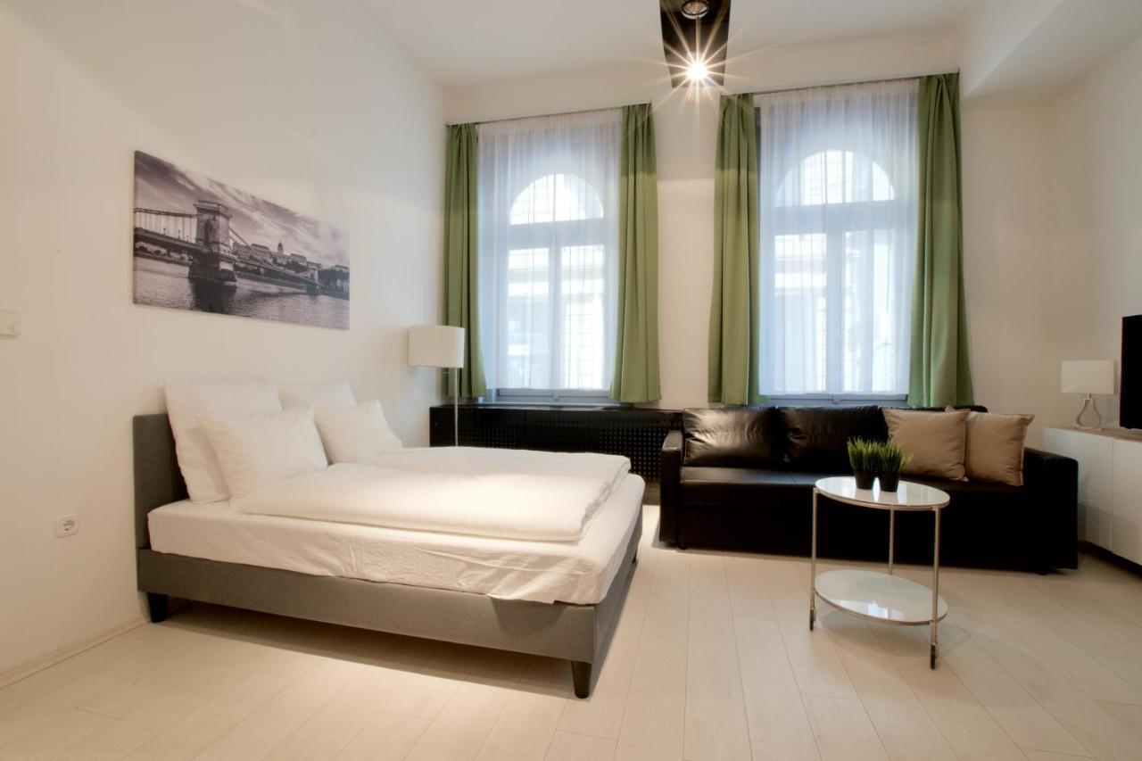 St. King 1 By Hi5 Apartament